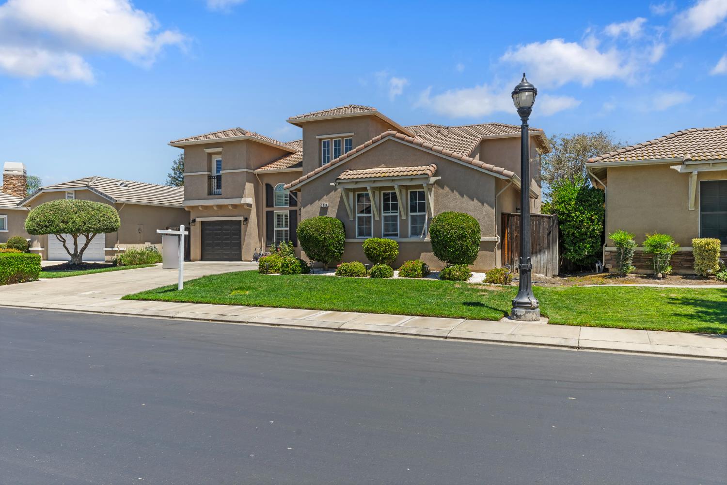 3024 Edgeview Drive