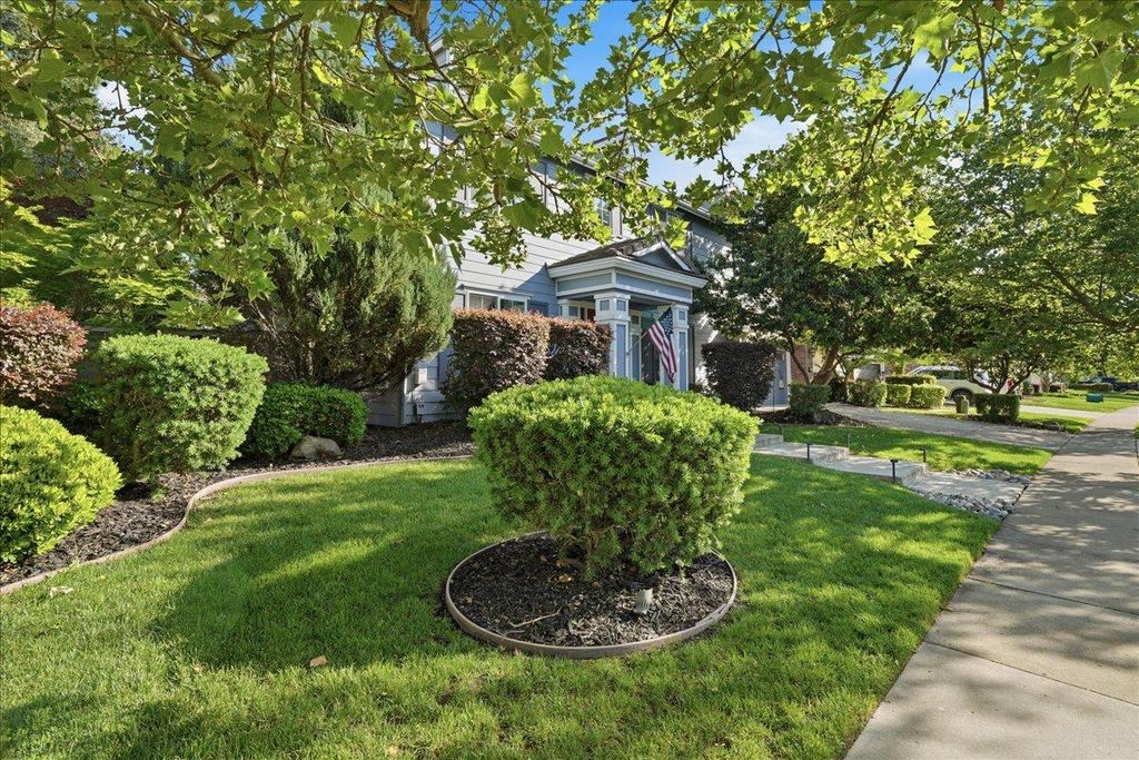 Photo of 4685 Farrier Way, Roseville, CA 95747 (MLS # 226043999)