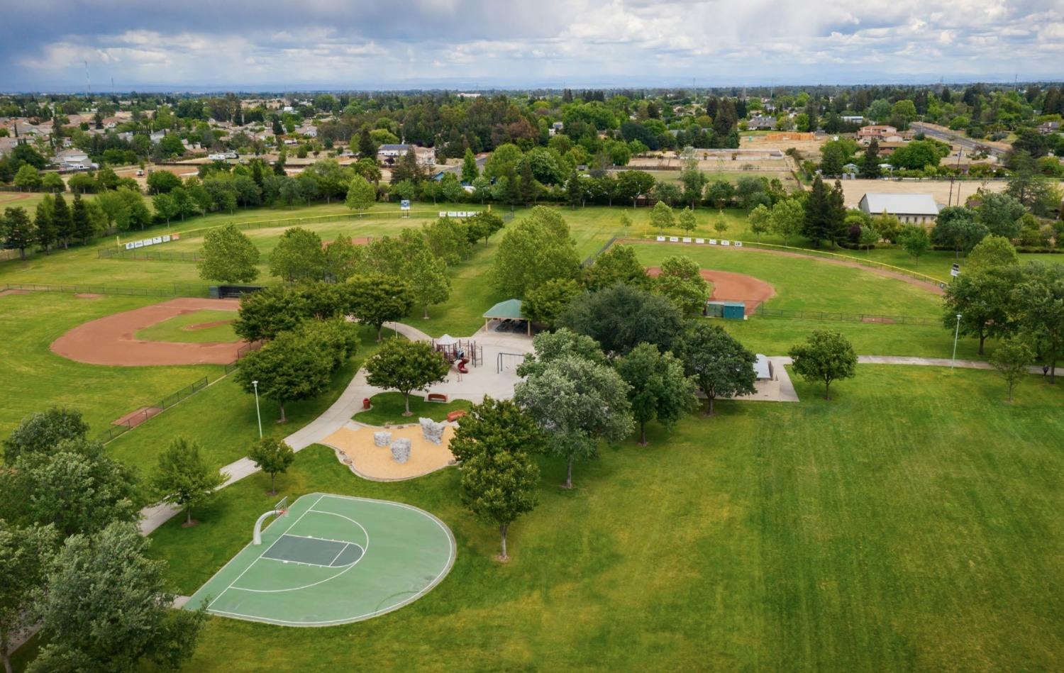 8492 Cottonseed Way
