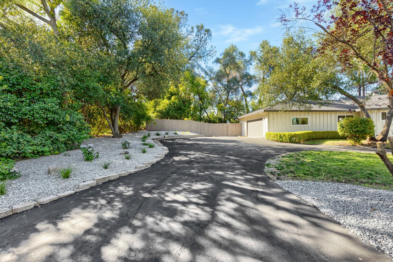 7032 West Lane