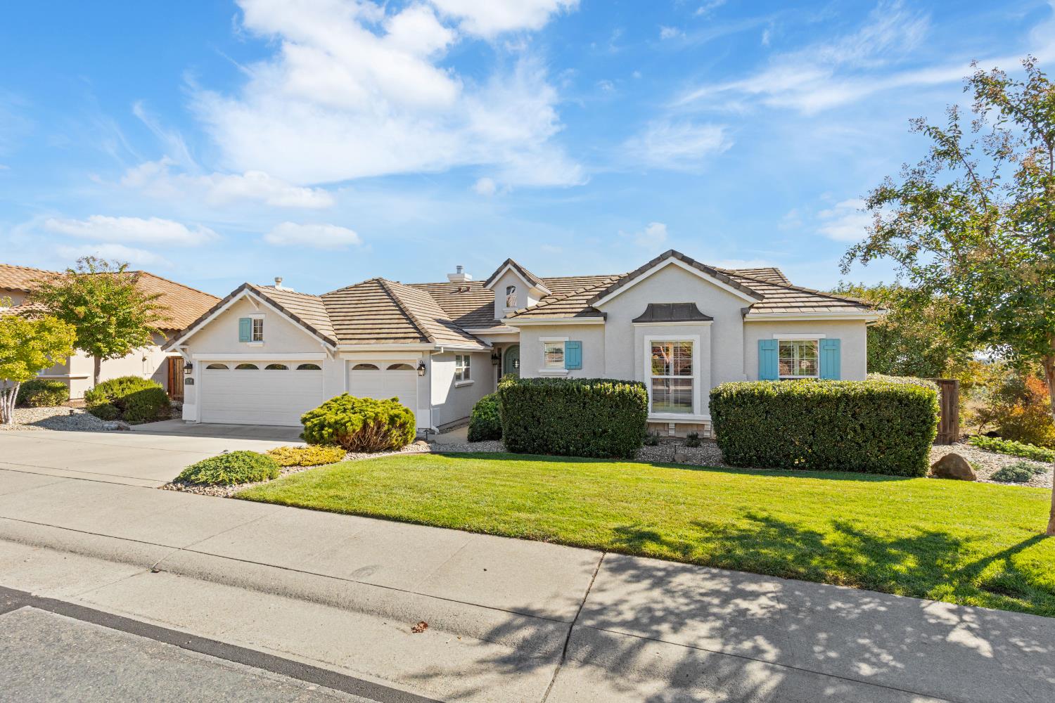 5218 Silver Peak Lane