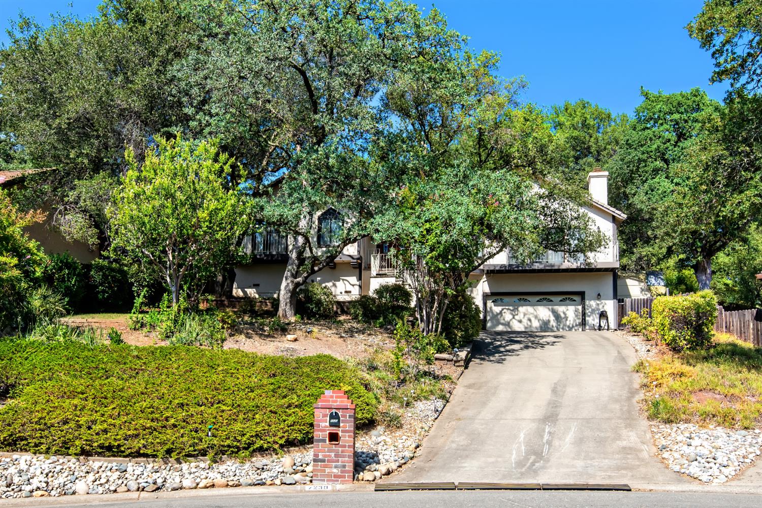 7230 Pine Grove Way