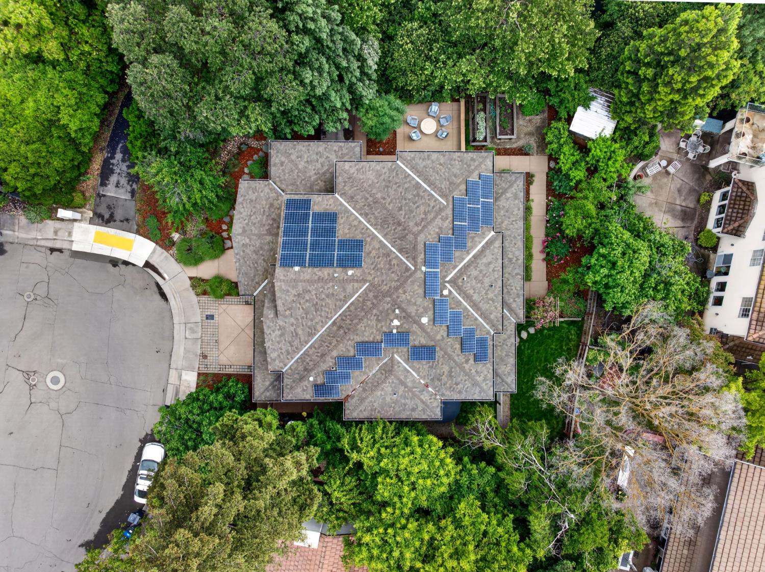 2204 Bryce Lane