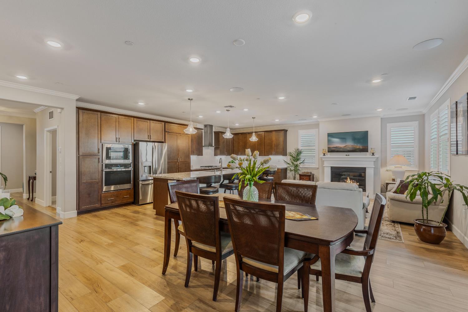 4700 Trumpet Lily Way