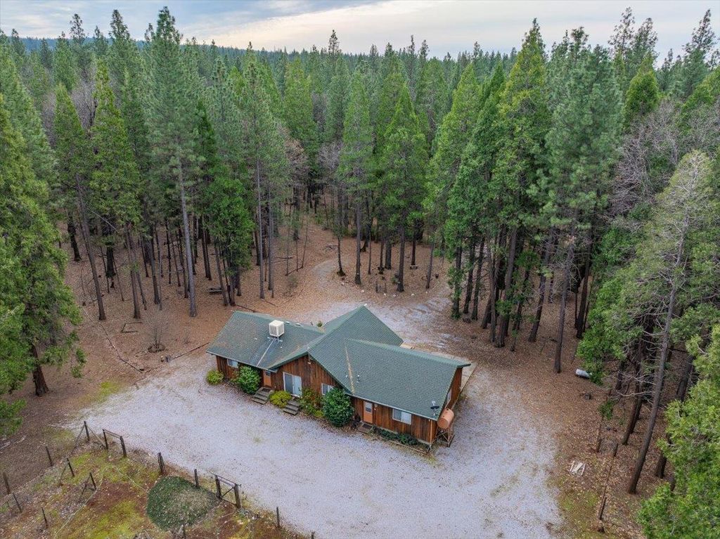 Photo of 29960 Wengler Hill Road, Shingletown, CA 96088 (MLS # 226007497)