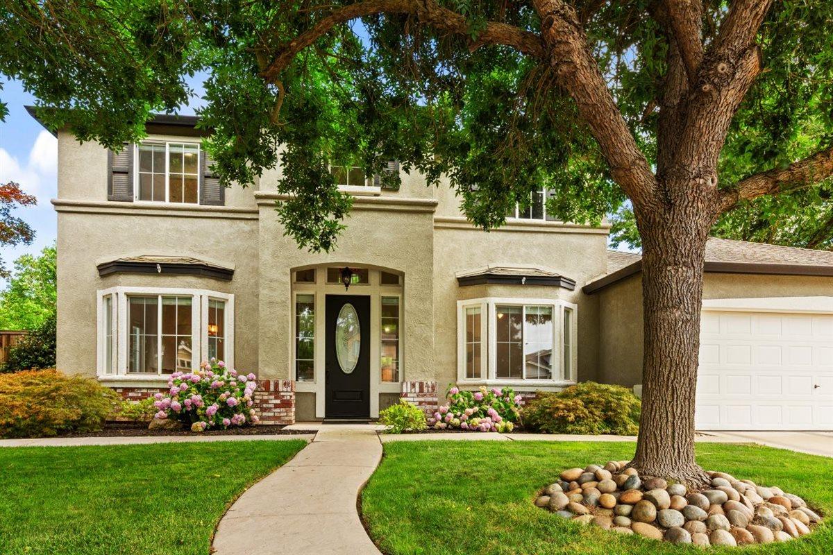 1920 Veranda Court