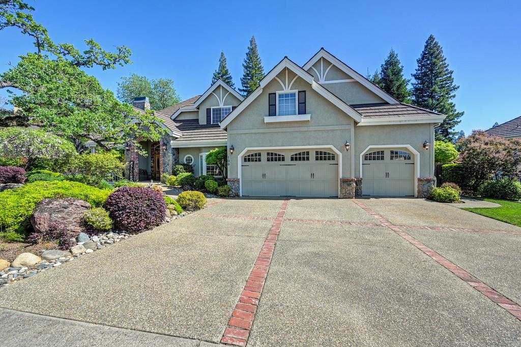 108 Copper Creek Drive