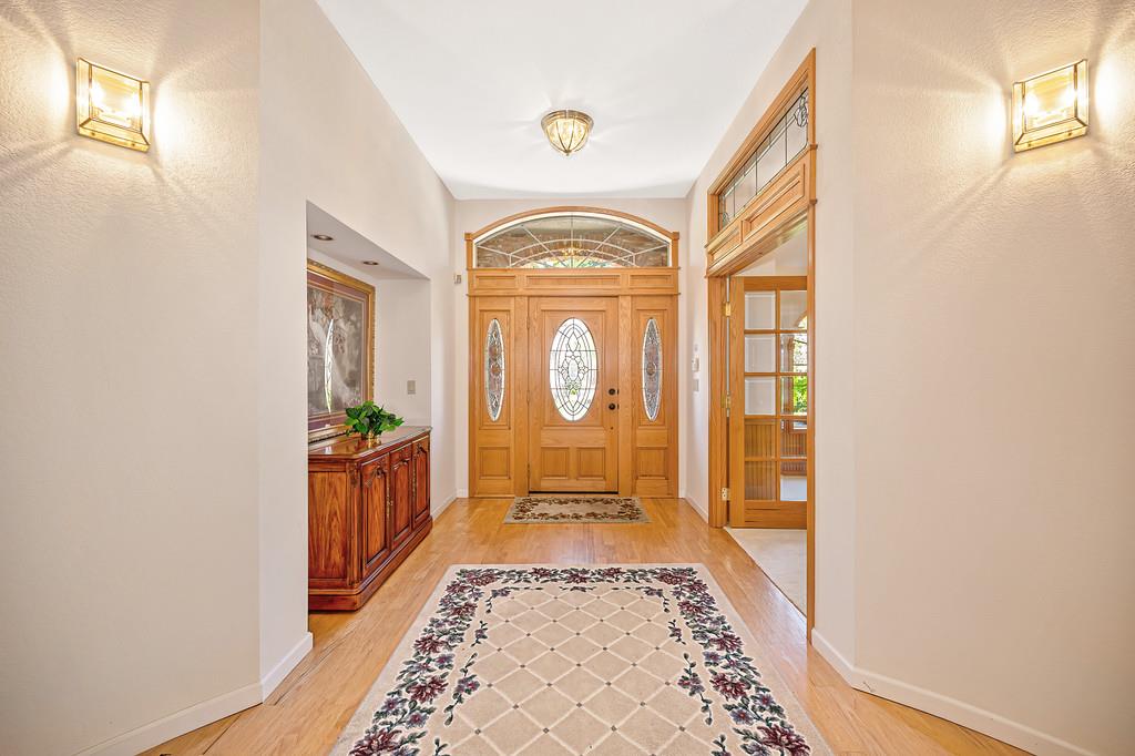 108 Copper Creek Drive