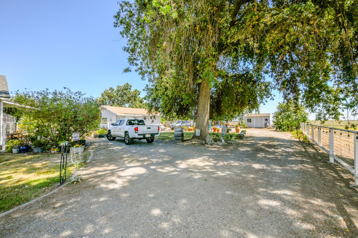 39723 39723 cr 24-a Road