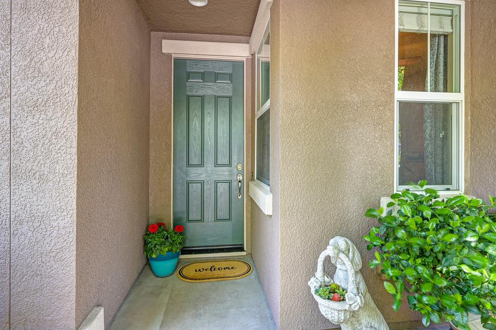 2603 Las Palomas Loop