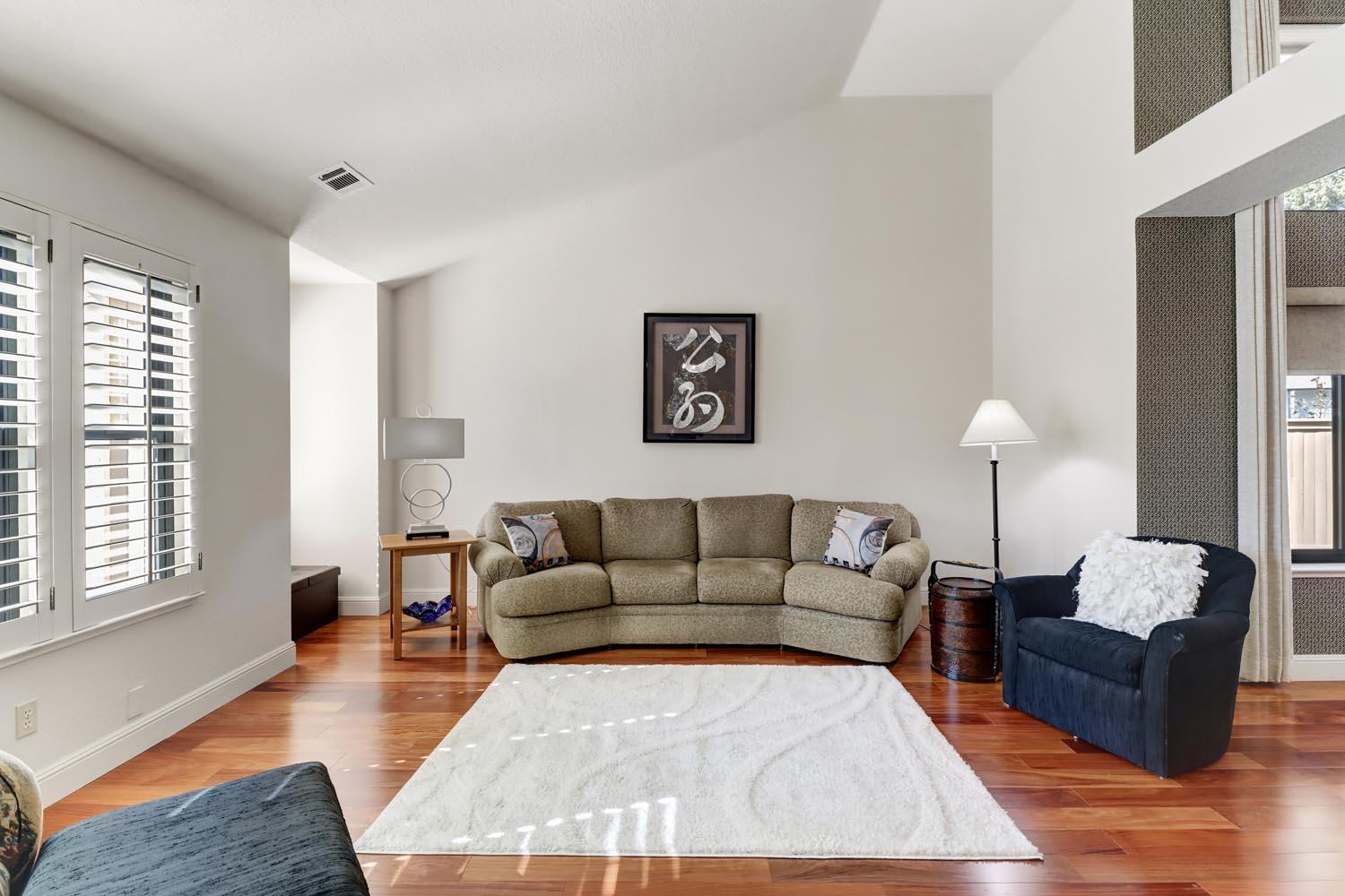 11704 Old Eureka Way