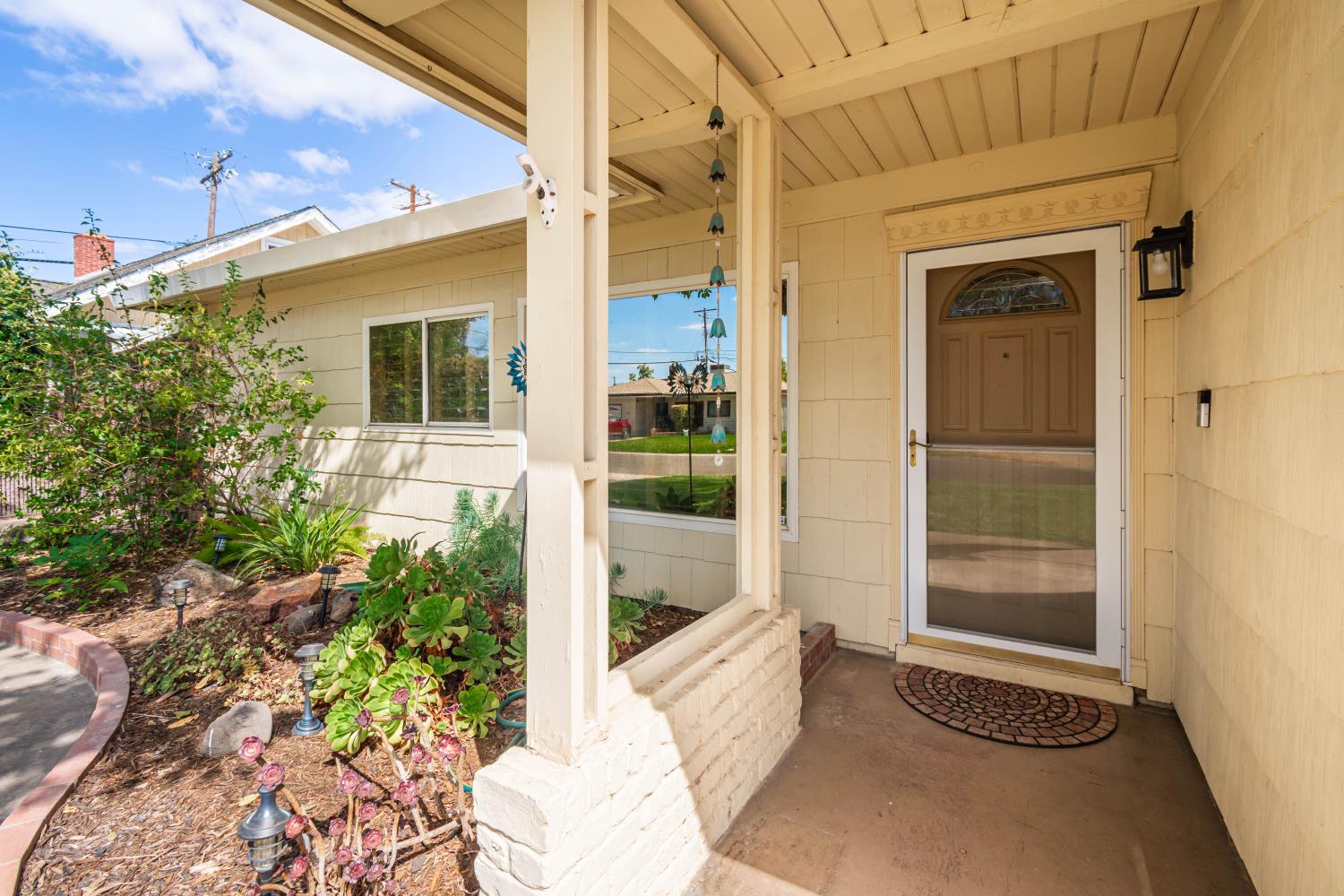 2204 Cortez Lane