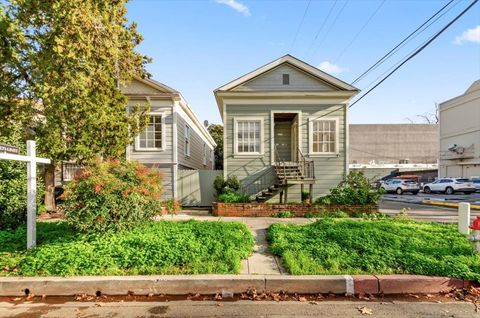 913 24th Street Sacramento CA 95816