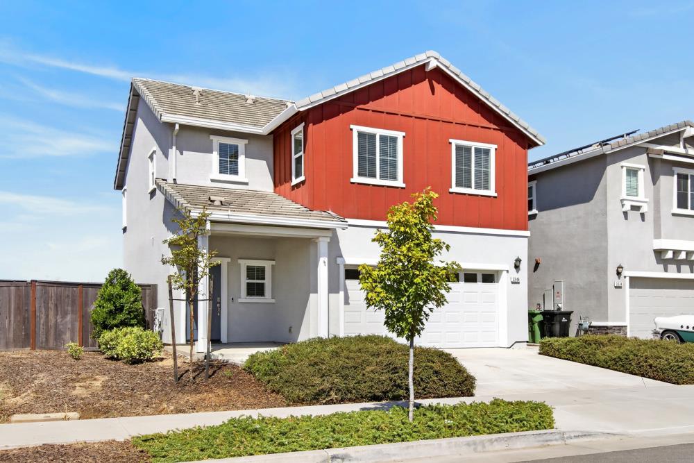 3346 America Drive