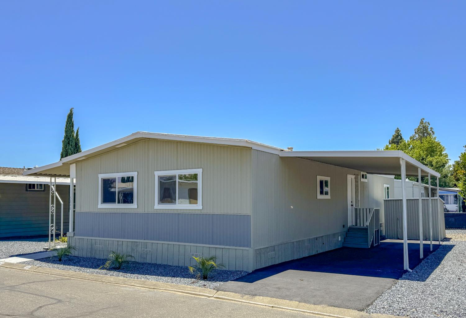 5840 Eureka Lane 83