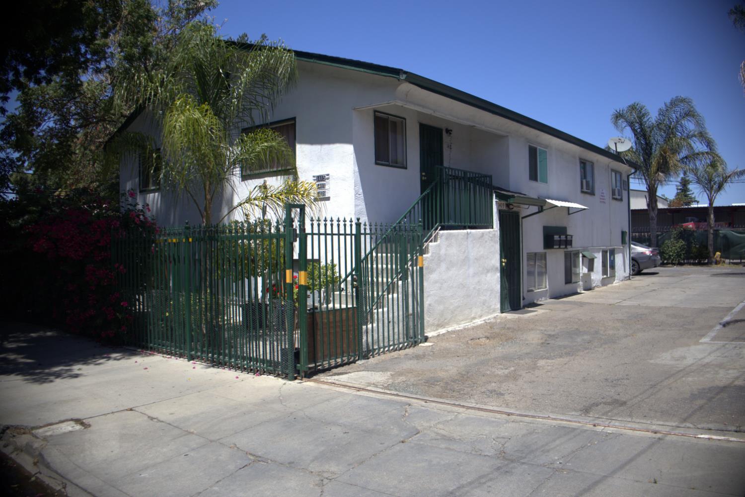 1409 E Market Street