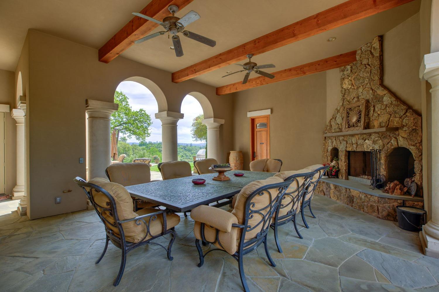 1140 Cold Springs Road