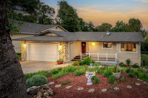 MLS: 225052399