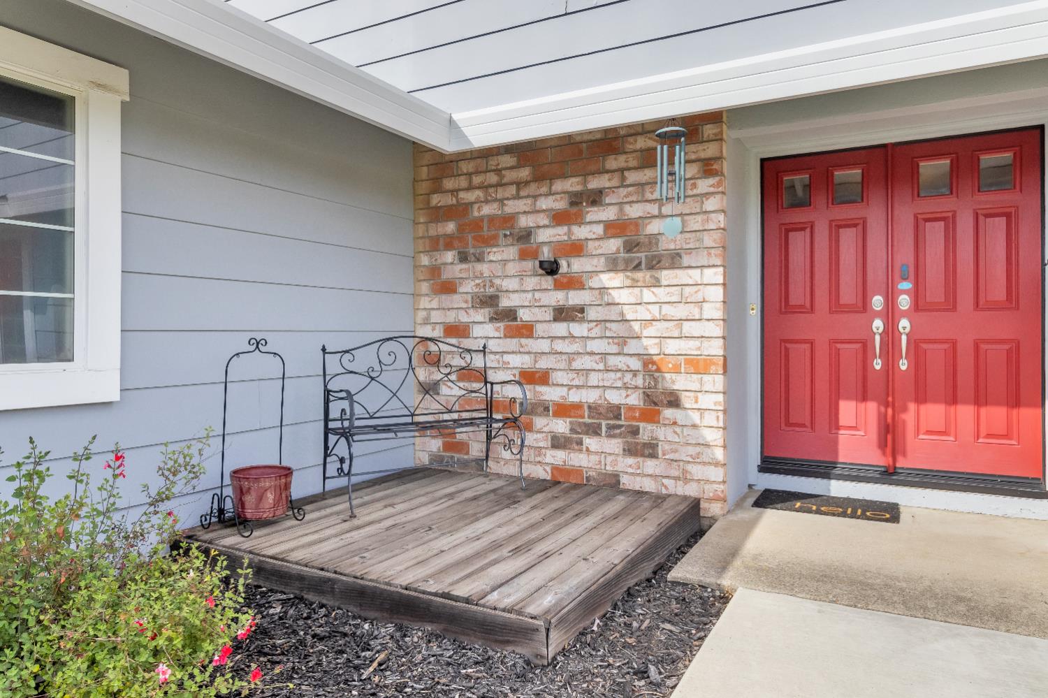 4970 Hillhurst Drive