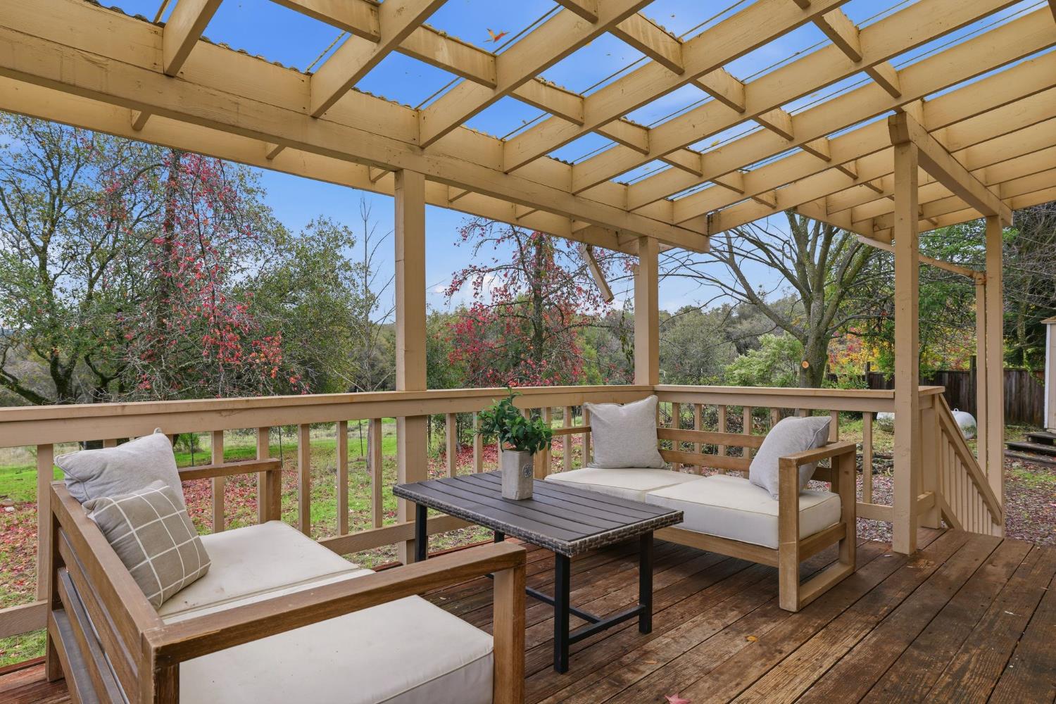 3261 Sandhurst Court