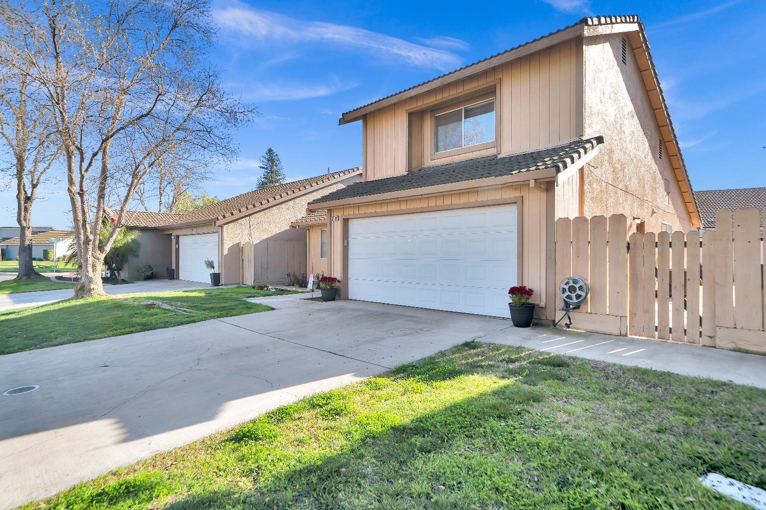 3320 PERISBURG Lane
