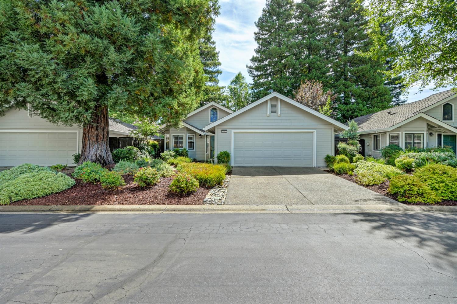 1962 University Park Drive