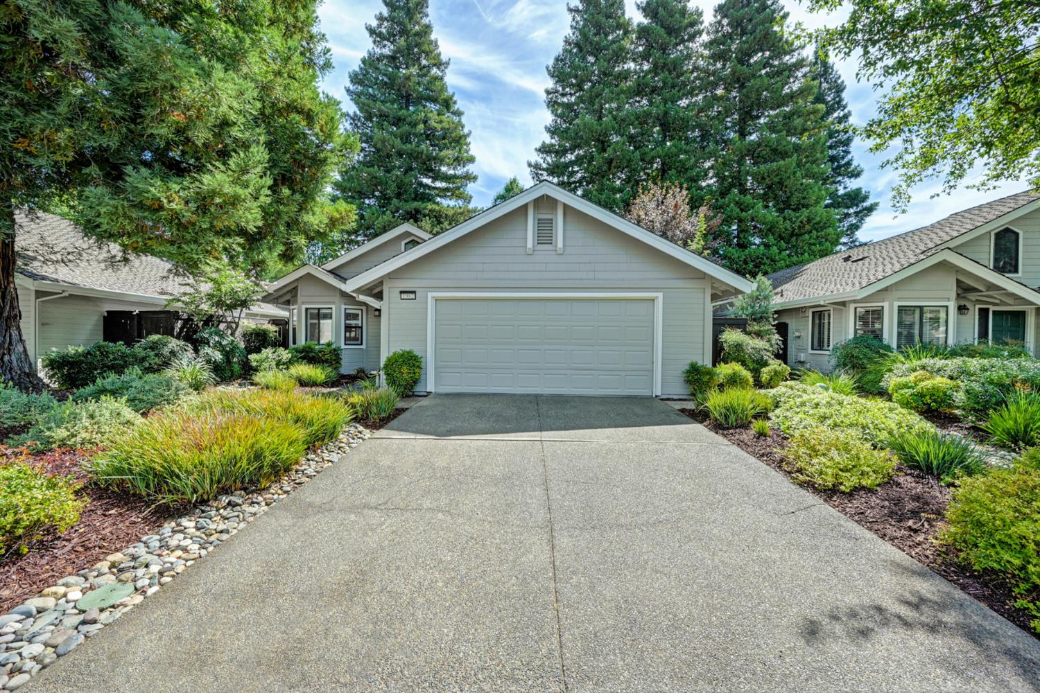 1962 University Park Drive
