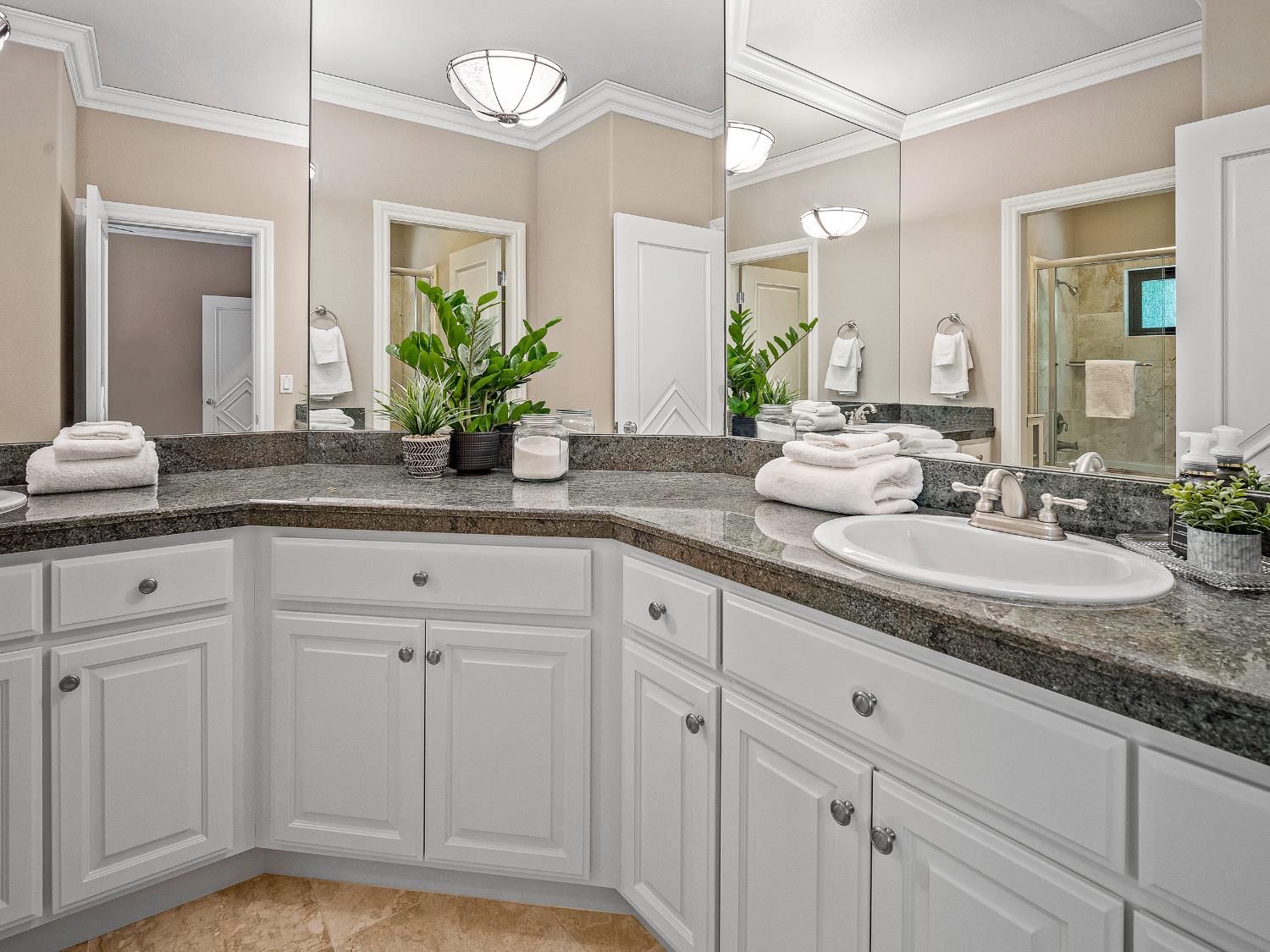 El Dorado Hills, California 95762, United States, 4 Bedrooms Bedrooms, ,4 BathroomsBathrooms,Residential,Active,228502