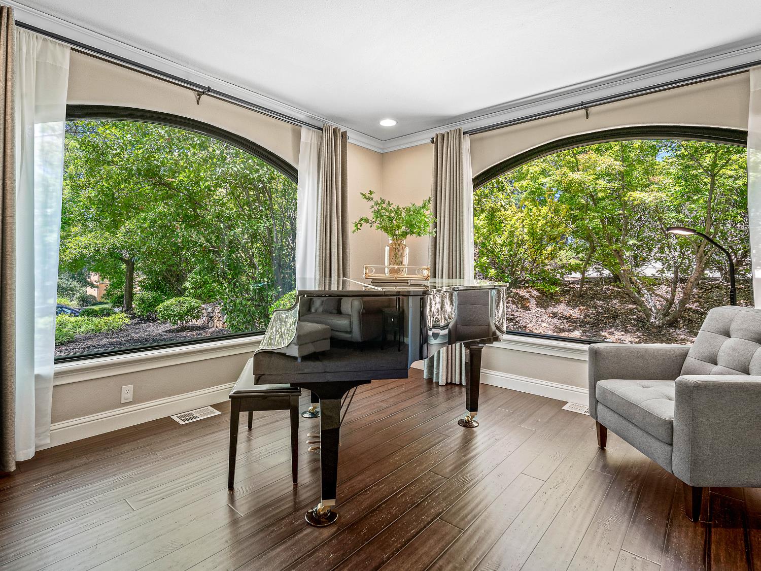 El Dorado Hills, California 95762, United States, 4 Bedrooms Bedrooms, ,4 BathroomsBathrooms,Residential,Active,228502