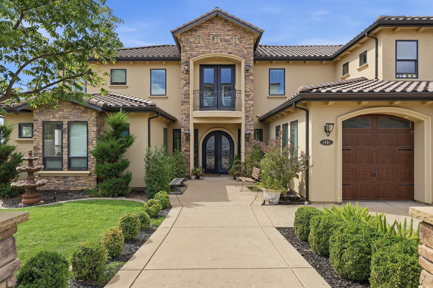 1801 Esker Court