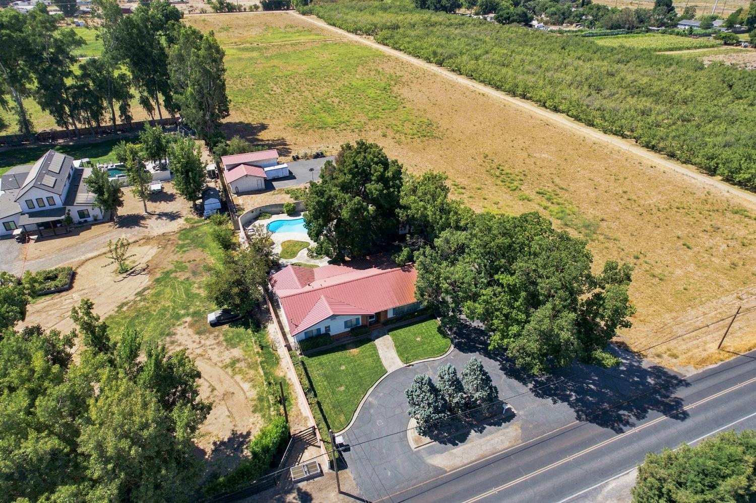 3460 E Service Road