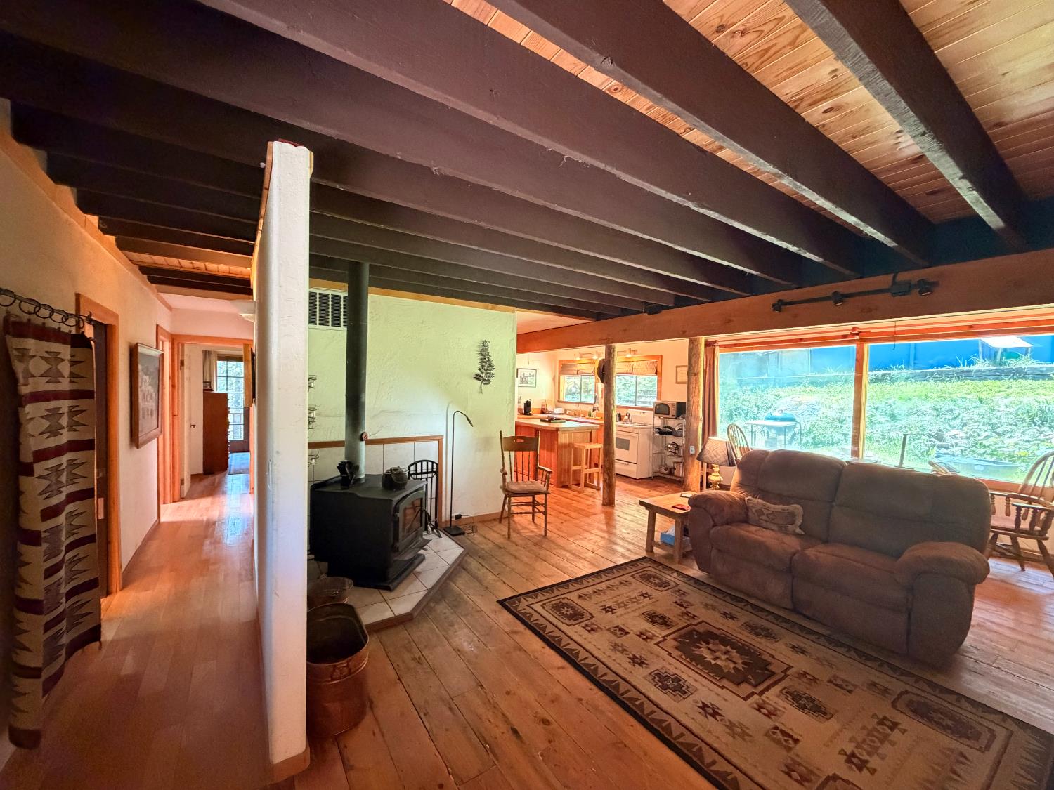 6105 Little Mountain Road
