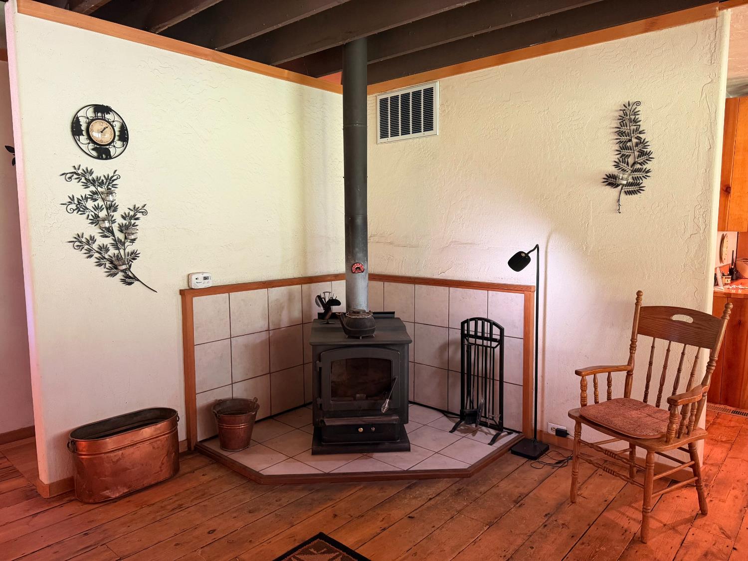 6105 Little Mountain Road