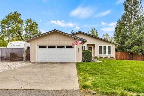 MLS: 225050059