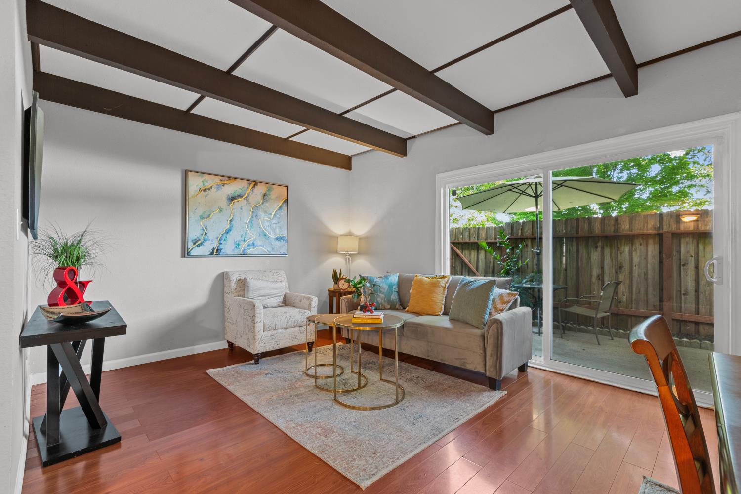 6004 Shadow Lane