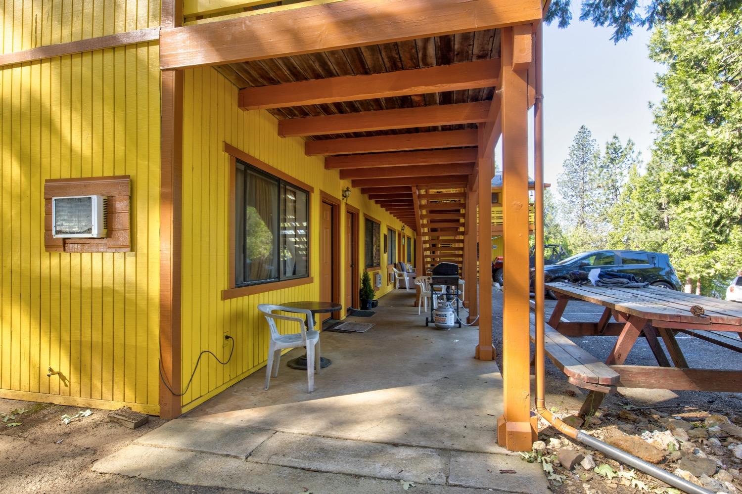 6350 State Highway 193