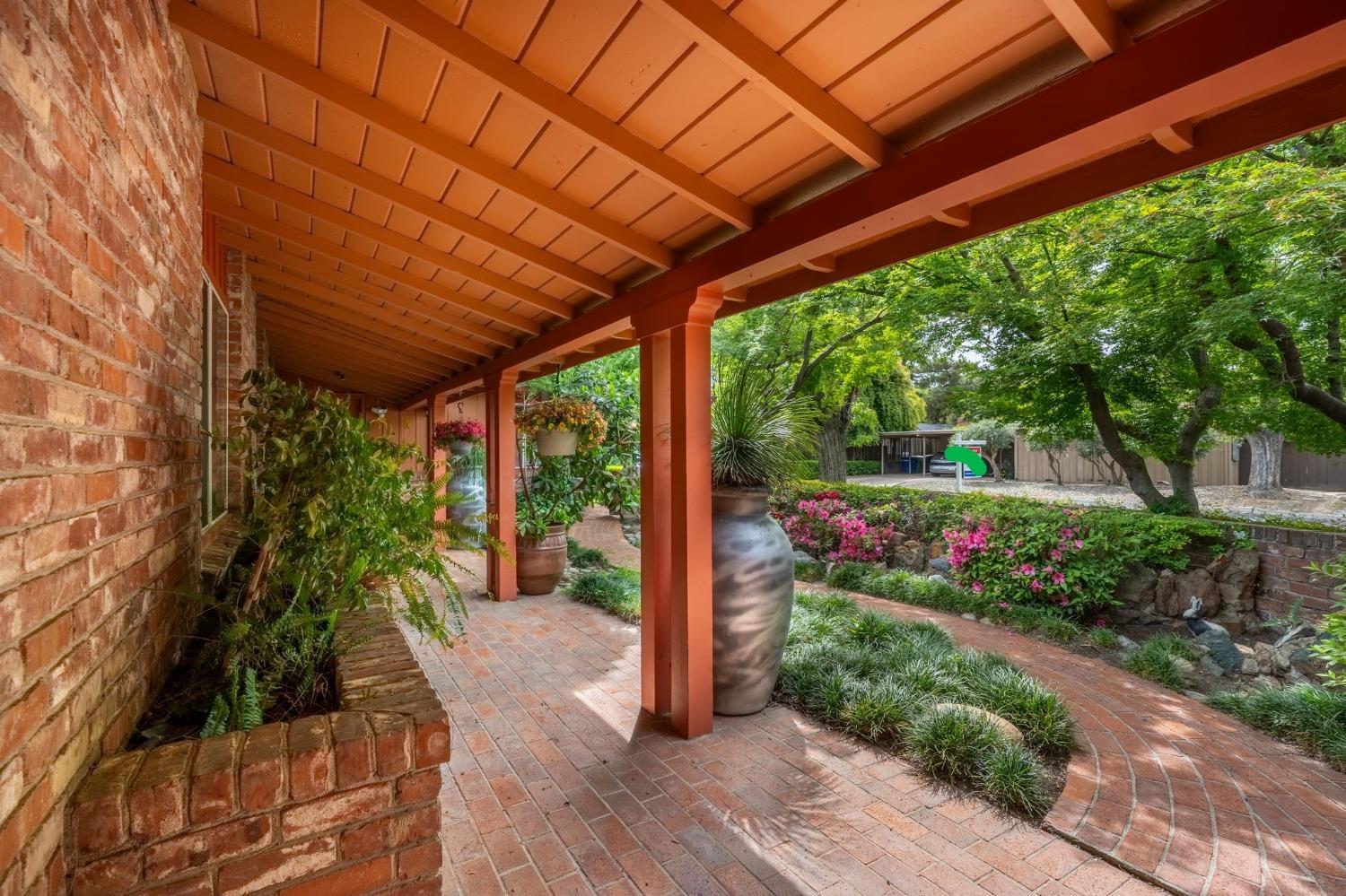 676 Geer Court