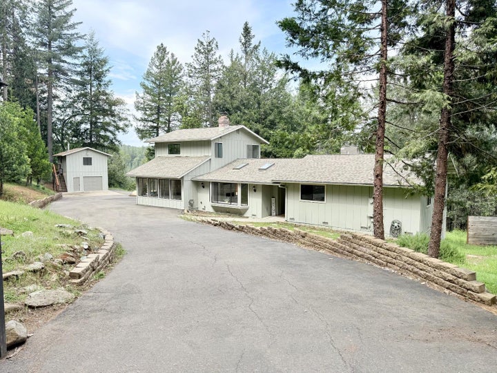 Photo 1 of 82 — 2506 Buffalo Hill Road, Georgetown, CA 95634