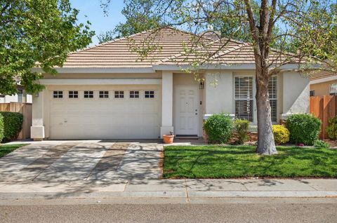 9393 Canmoor Circle Elk Grove CA 95758