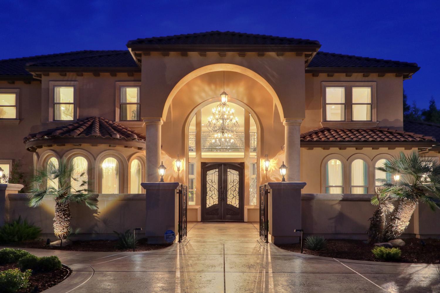 5551 Monte Claire Lane