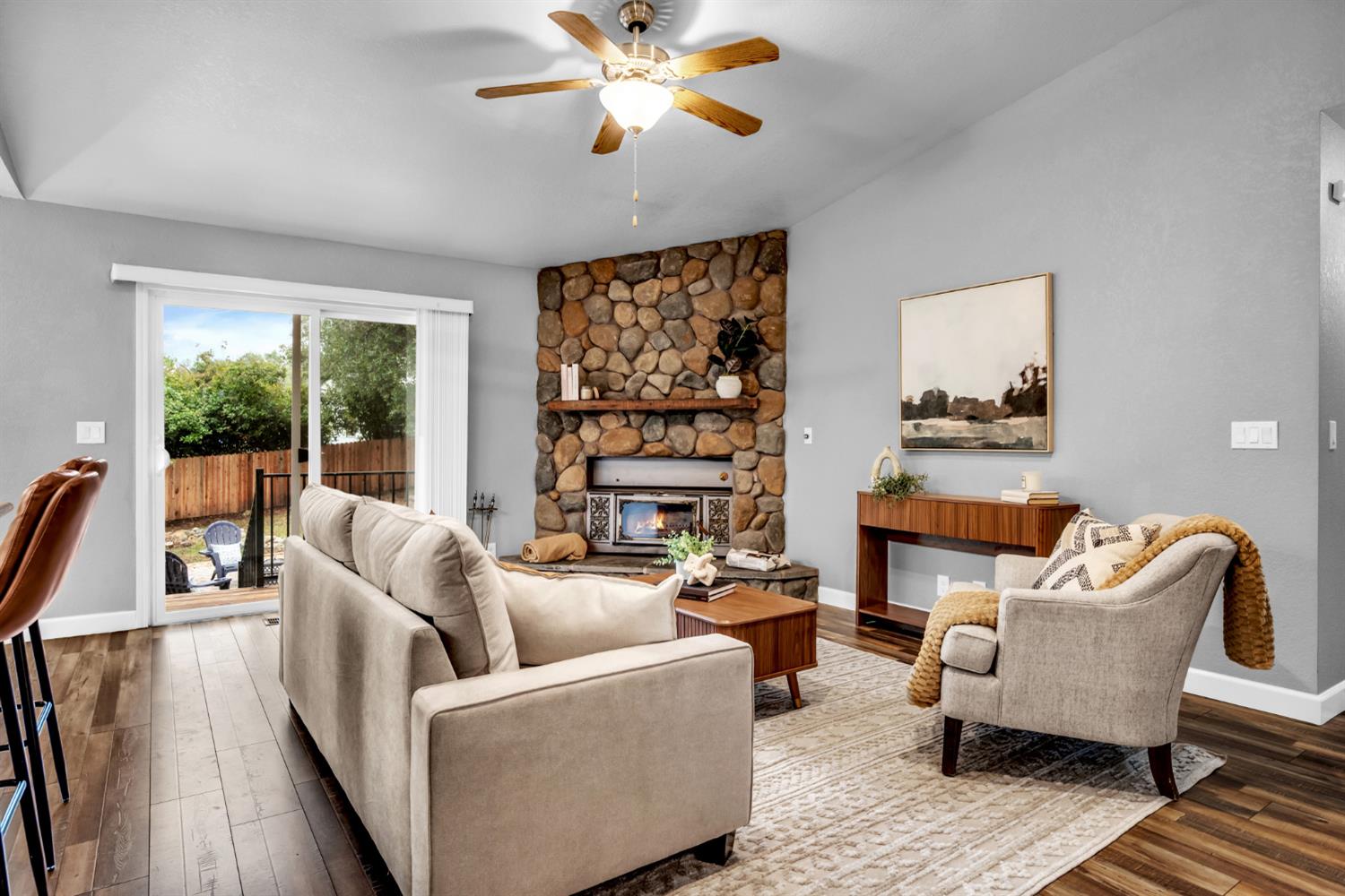 2744 Sandhurst Drive