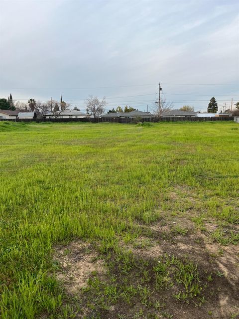 MLS: 225025072