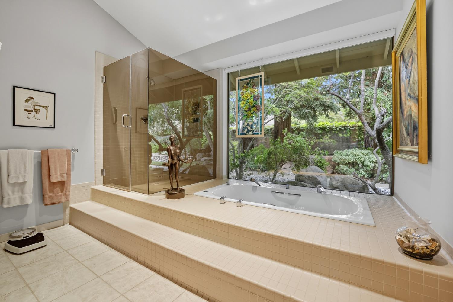 1957 Empire Oaks Court