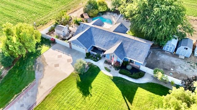 1137 Apricot Avenue