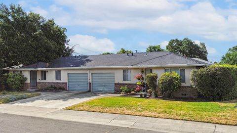 1702 Harian Way Sacramento CA 95822