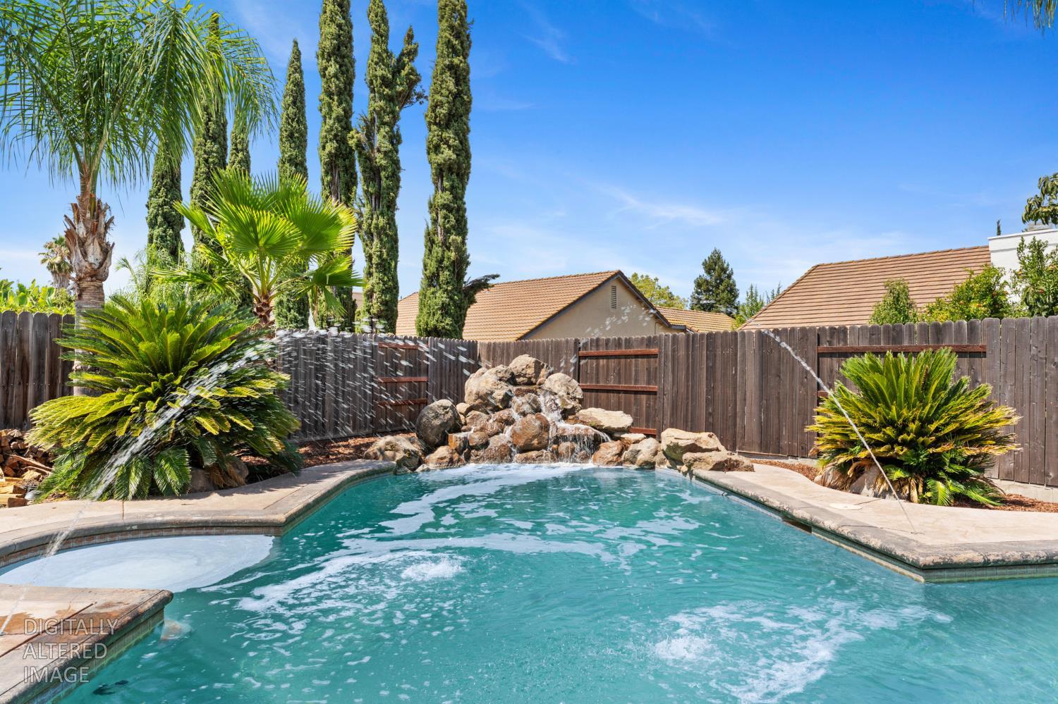 16 Graywood Court
