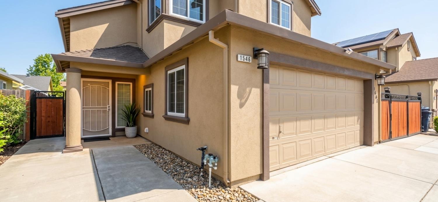 1546 Paradise Valley Drive