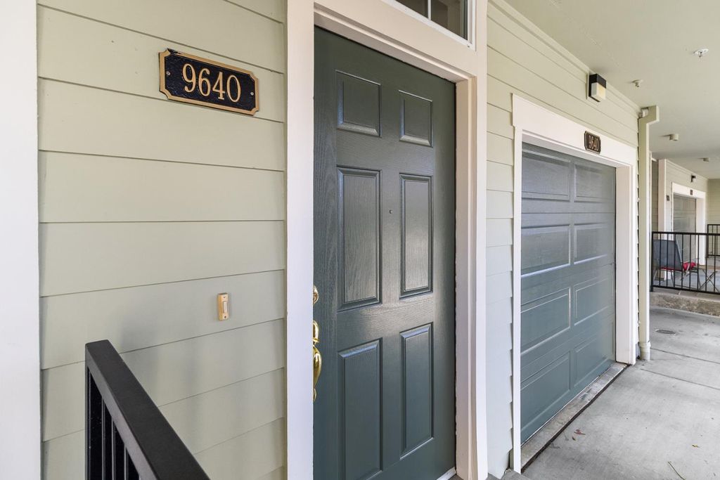 Photo of 9640 Coney Island Circle, Elk Grove, CA 95758 (MLS # 226027978)