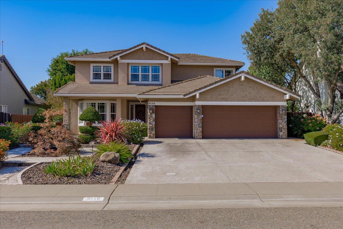9146 Quail Brook Circle