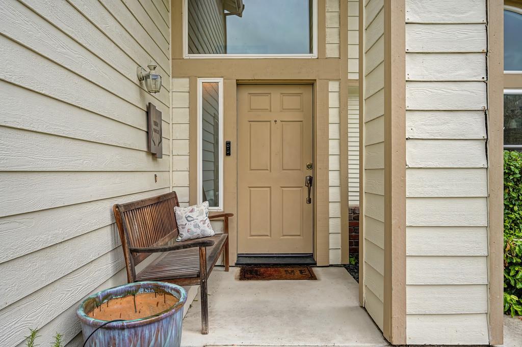 100 Bayline Circle